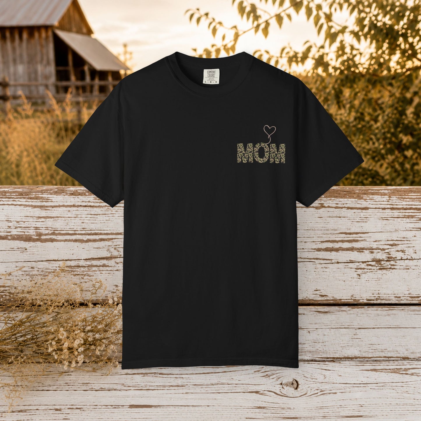 Country Mom Camo Shirt with Rope Heart, Rustic Mama T-Shirt, Western Mom Gift, Camo Heart Graphic Tee, Mothers Day Country Mom Shirt