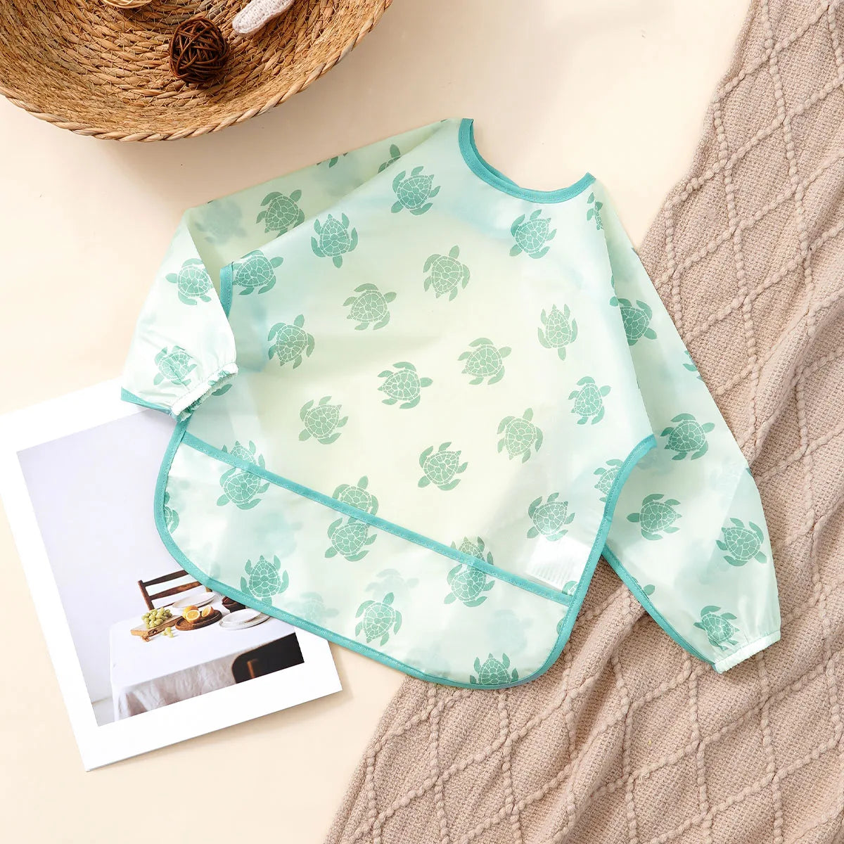 Waterproof Feeding Bib, Washable-Easy To Clean - Baby Essential